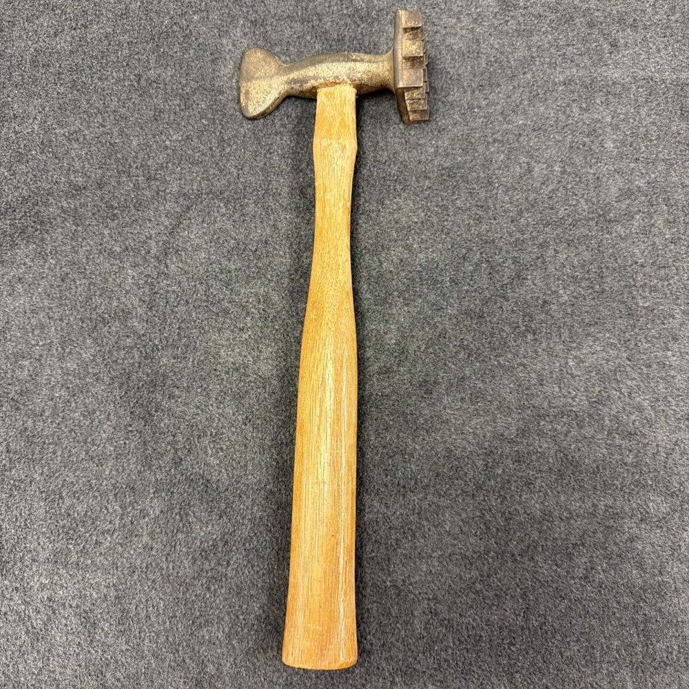 Vintage Cast Iron Meat Tenderizer Hammer Ice Chipper Crusher Mallet Wood Handle